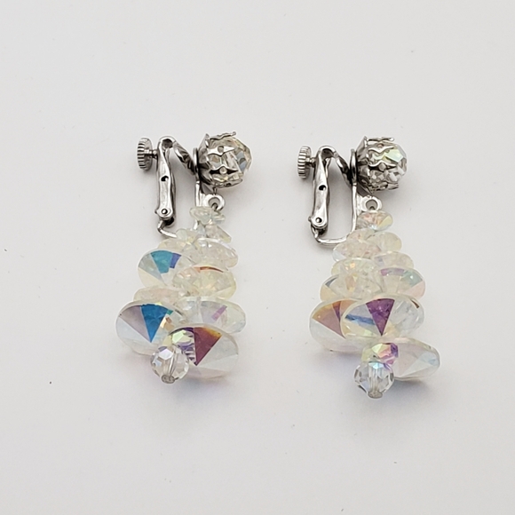 Gorgeous VENDOME Aurora Borealis Clear Crystal Criss Cross Stacked Beaded Clips - Picture 10 of 10